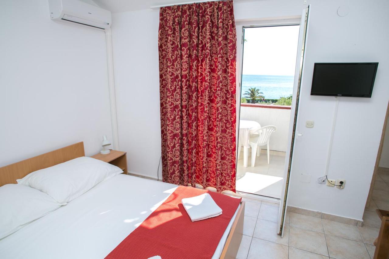 Apartments Ostrea - Mimoza Novalja Εξωτερικό φωτογραφία
