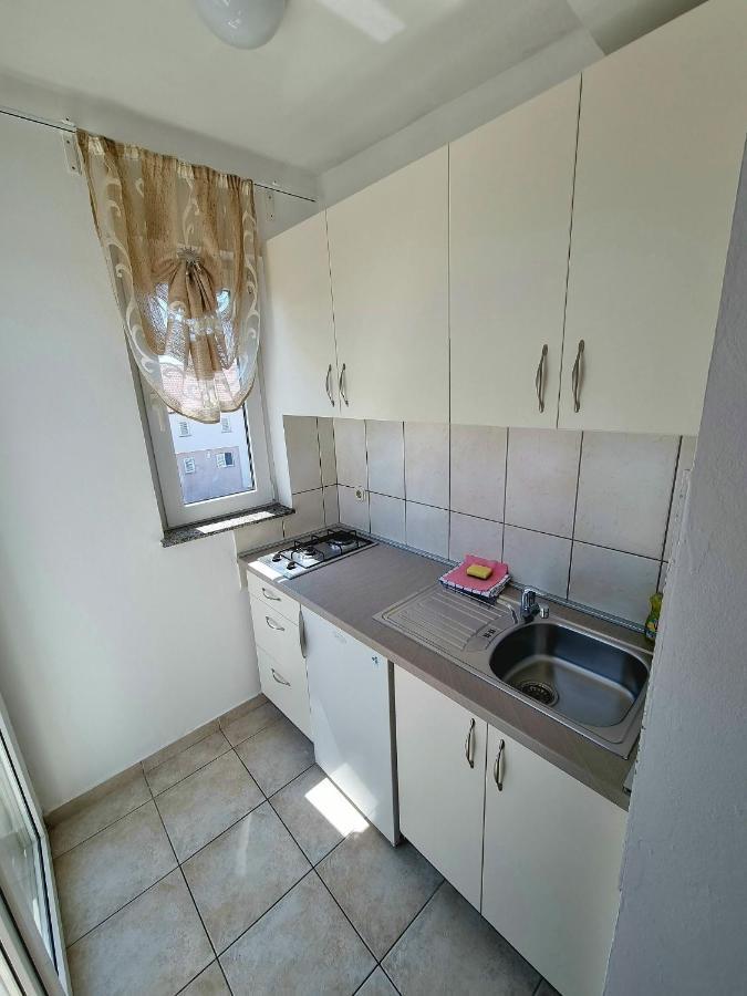 Apartments Ostrea - Mimoza Novalja Εξωτερικό φωτογραφία