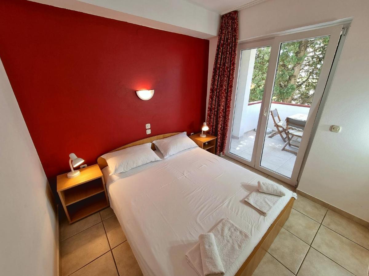 Apartments Ostrea - Mimoza Novalja Εξωτερικό φωτογραφία